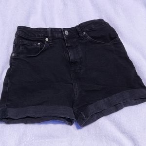H&M Ink Black Shorts